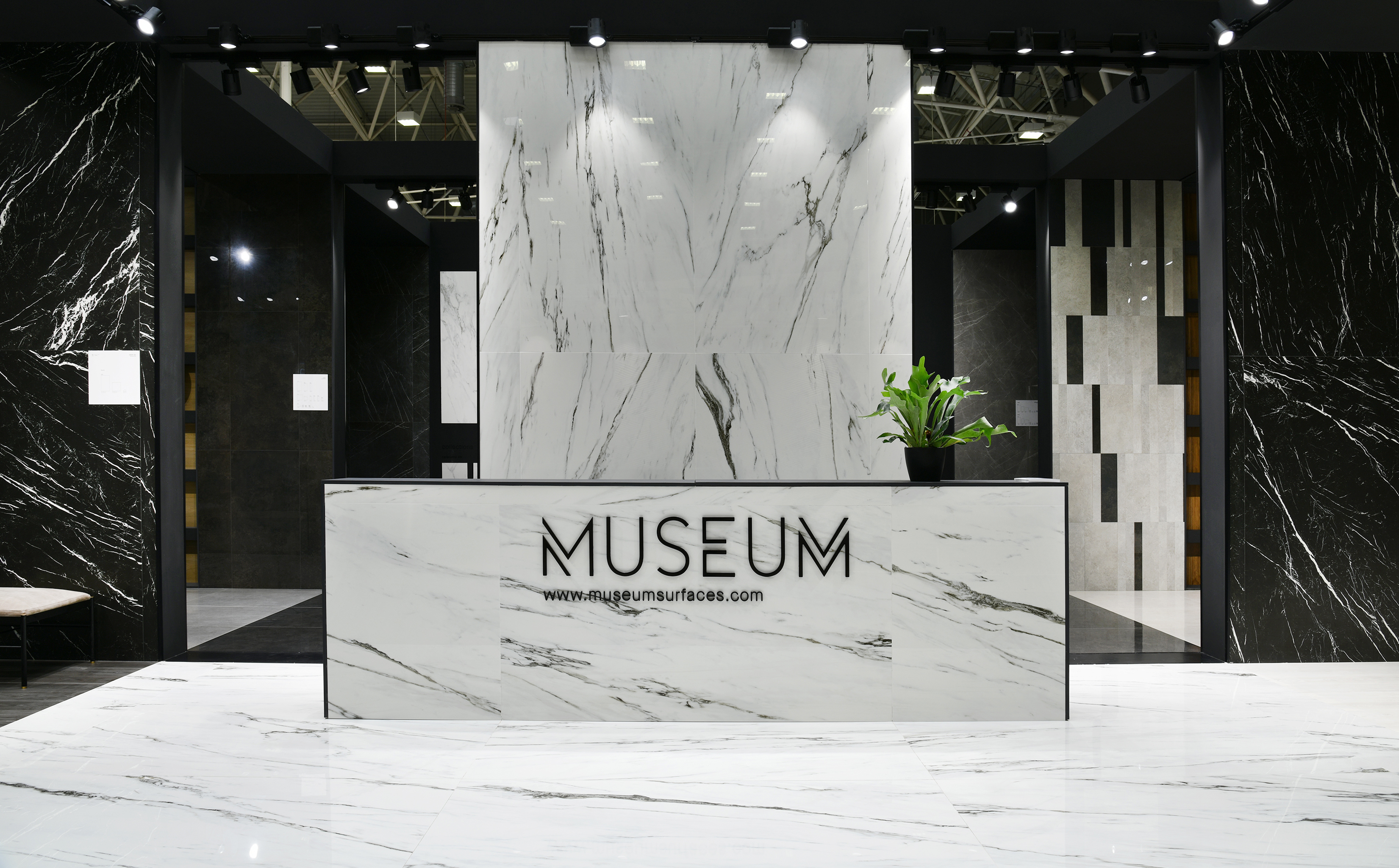 museum-stand-0524